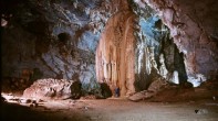 DauGo-cave2